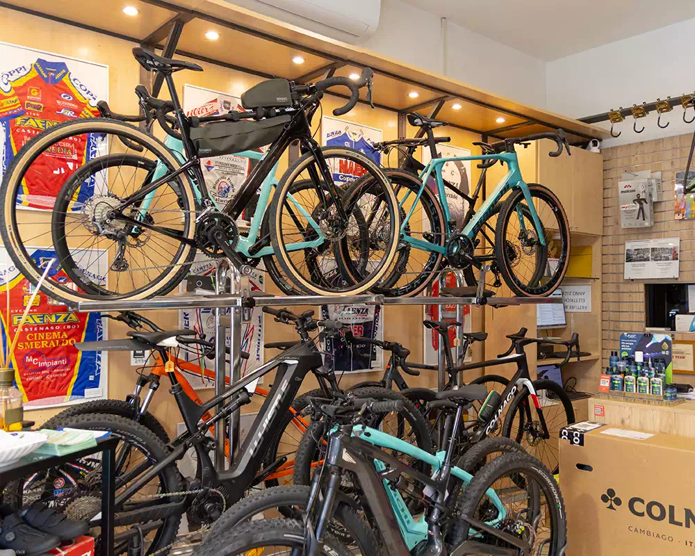 negozio-assistenza-multibrand-per-bici-bologna-imola